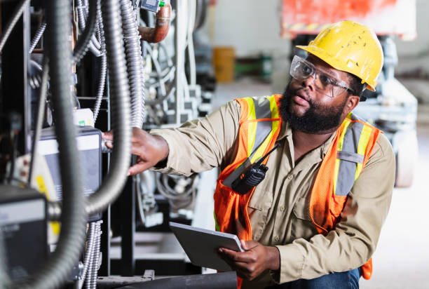 Best Circuit Breaker Repair  in Valrico, FL